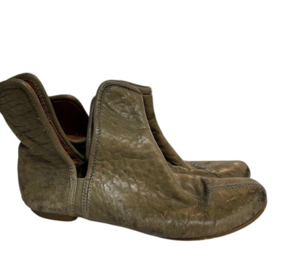 Fugu Malibu Distressed Leather Flat Ankle Boot Olive Green Casual Shoes Size 6.5